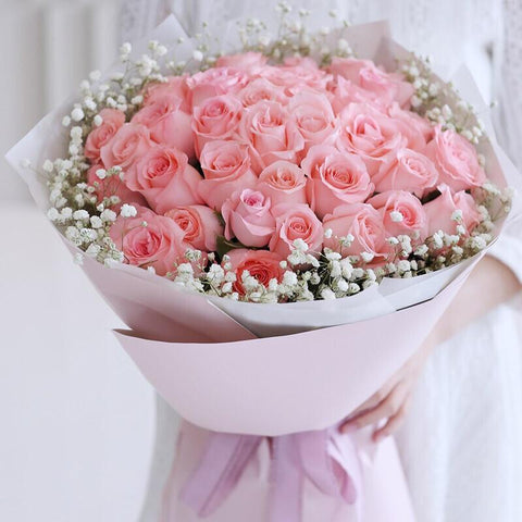 love at first sight(
33 Diana Pink Roses)